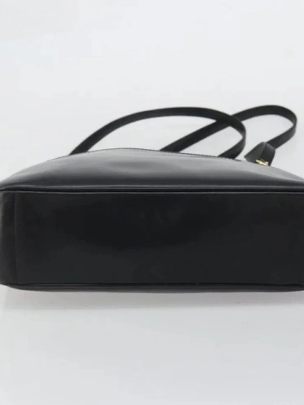GUCCI Shoulder Bag Leather Black Gold 001 46 1641 Auth 173331